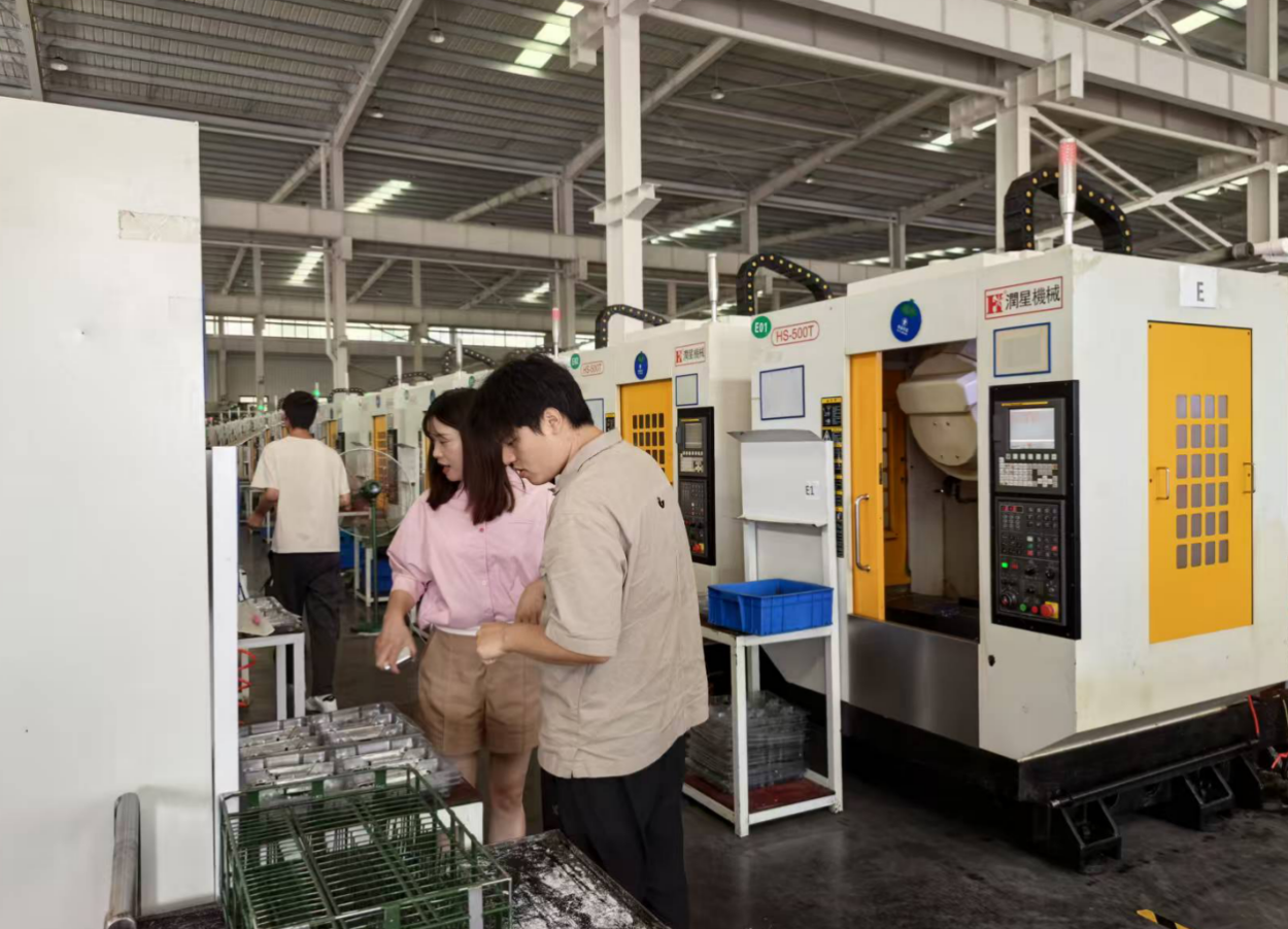 截屏2025-09-28 14.40.46.png